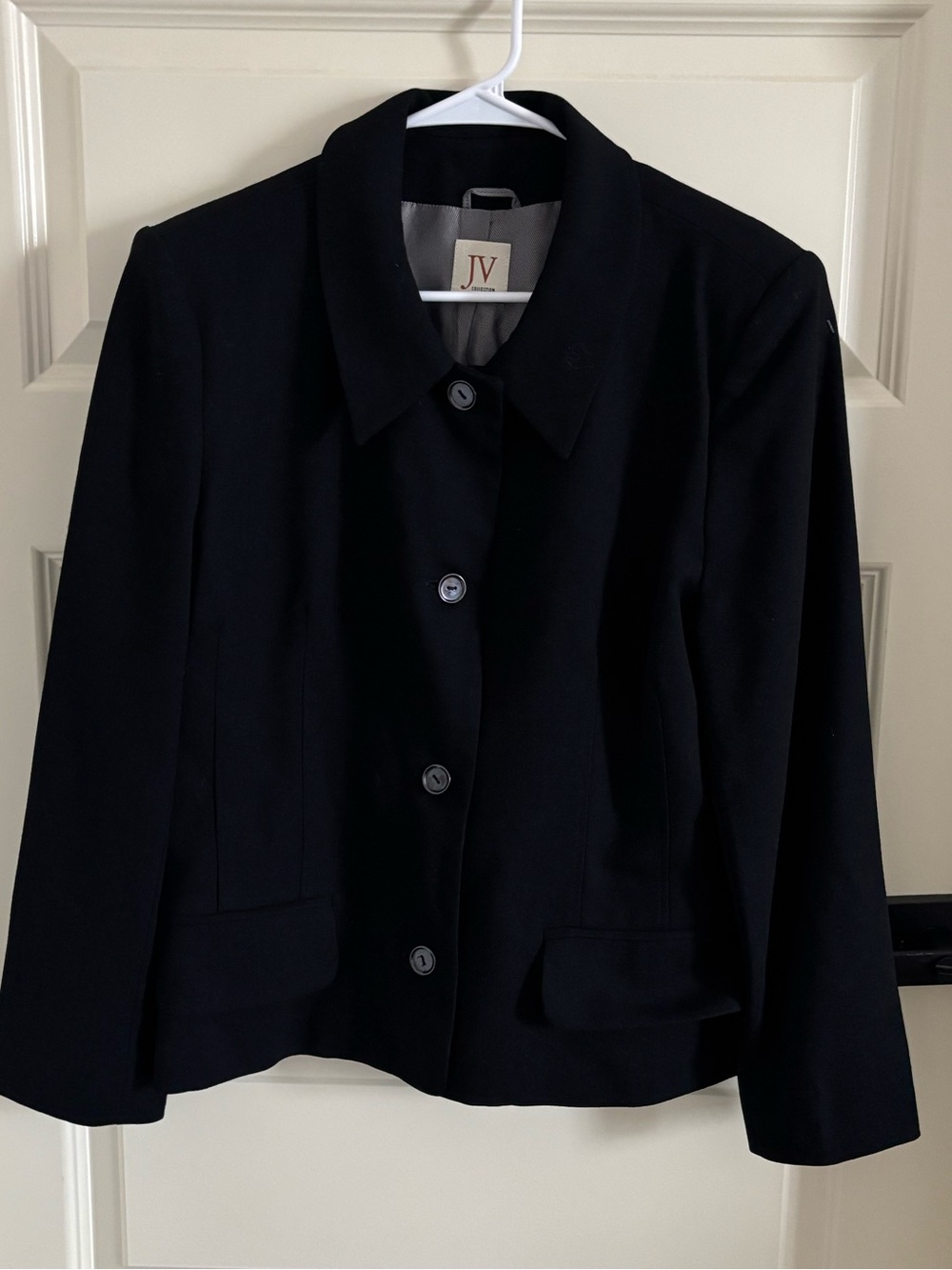 JV Collection vtg Black Button-Front Women's Wool Blazer